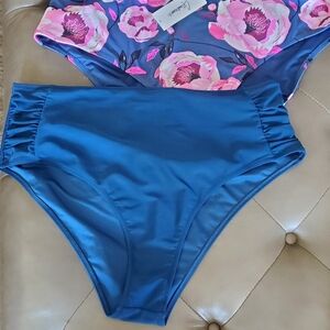 Womens 2 Pack Bikini Bottoms Size 2X